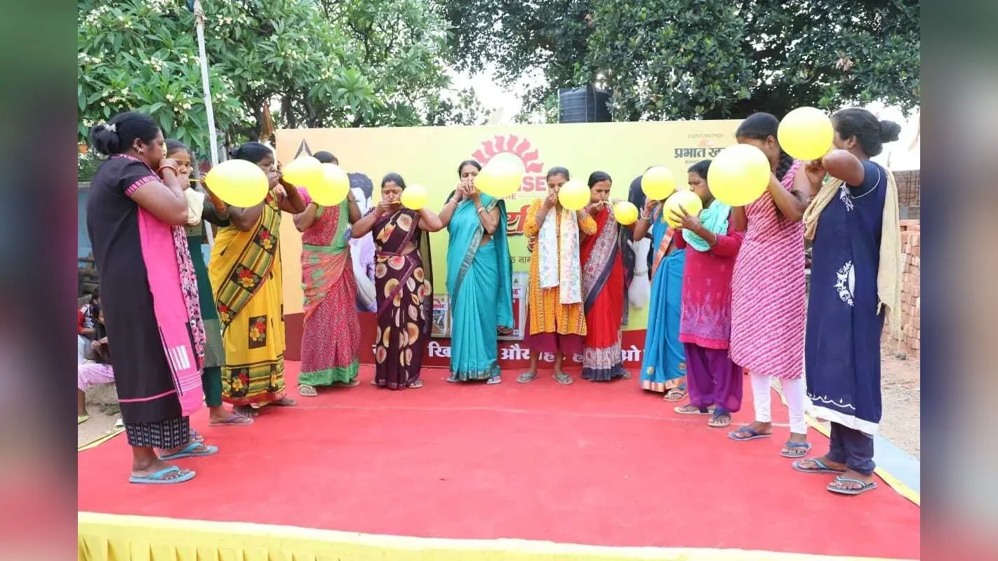मेरी चौखट पे चलके आज चारों धाम आये हैं…
