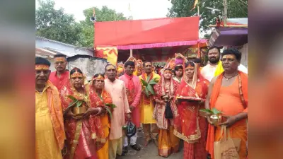 भीमकनाली में शत चंडी महायज्ञ को ले निकली कलश यात्रा