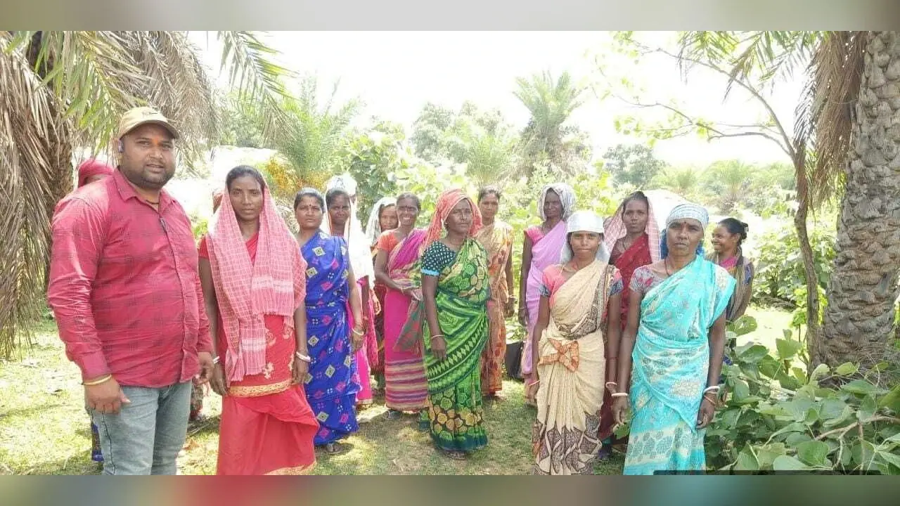 पर्यावरण सप्ताह पर ग्रामीणों को किया जागरूक