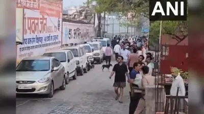 UP News : बड़ौत के एक अस्पताल में लगी आग, 12 मरीज को सुरक्षित निकाला गया बाहर