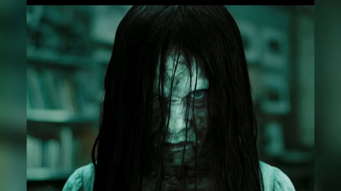 Horror Films: प्रेत-आत्मा वाली इन फिल्मों को देख छूट जाएंगे पसीने, रात को अकेले सोने में लगेगा डर