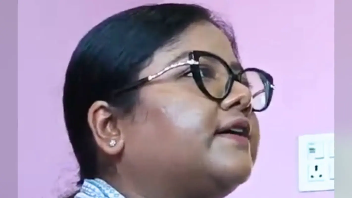 कल्पना सोरेन के ‘झारखंड झुकेगा नहीं’ पर बरसीं सीता सोरेन की बेटी, कहा- भ्रष्टाचार करके आप ही झुका रहीं झारखंड को