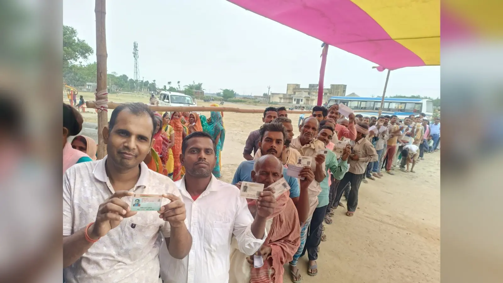 बिहार की 5 सीटों पर तीसरे में 54 उम्मीदवारों की किस्मत EVM में कैद, जानिए कितनी हुई वोटिंग?