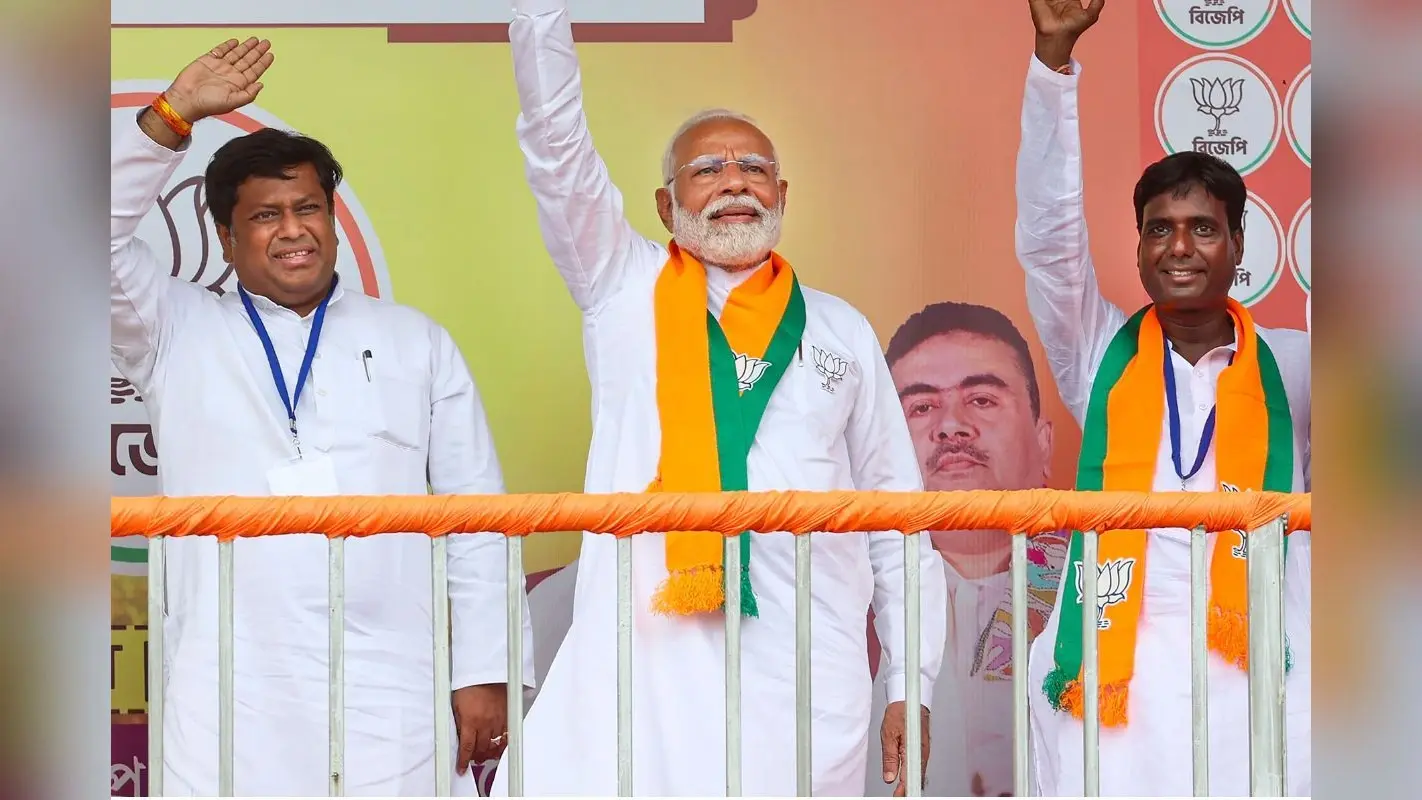 PM Modi In Jharkhand: पीएम मोदी चाईबासा में बोले, धर्म के आधार पर आरक्षण चाहती है कांग्रेस
