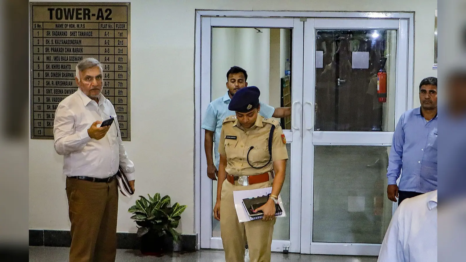 अरविंद केजरीवाल के पीए विभव कुमार ने स्वाति मालीवाल को मारा था थप्पड़, केस दर्ज होने के बाद एक्शन में पुलिस