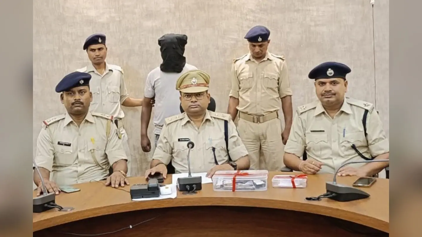 ससुराल में छिपा नक्सली समरित गंझू हथियार के साथ गिरफ्तार, झारखंड की रामगढ़ पुलिस ने ऐसे दबोचा