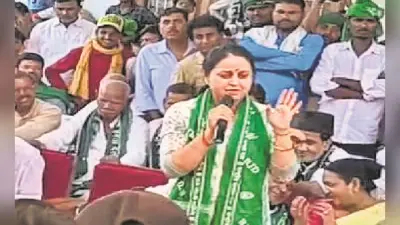 Chhapra firing: रोहिणी आचार्य पर हमला करनेवालों के खिलाफ FIR दर्ज, लालू यादव ने की डीएम व एसपी से बात