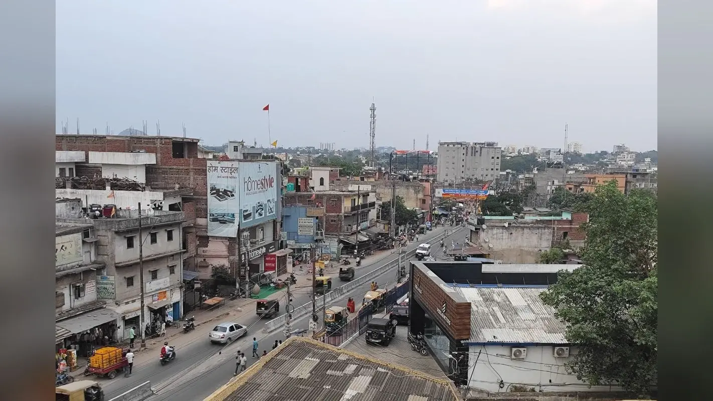Jharkhand Weather: झारखंड में बदला मौसम का मिजाज, बारिश के साथ वज्रपात की आशंका, येलो अलर्ट जारी