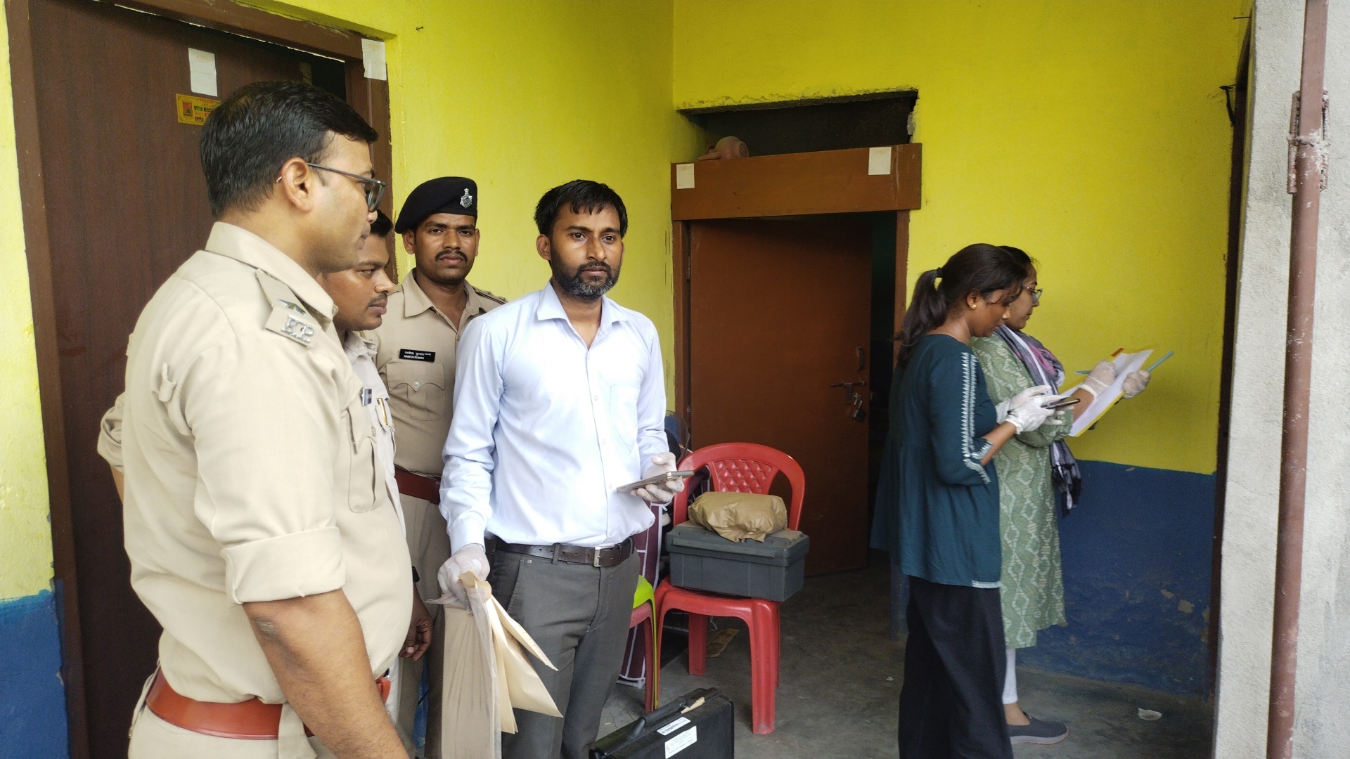 सिक्किम की युवती के साथ सामूहिक दुष्कर्म, दो आरोपित युवक गिरफ्तार