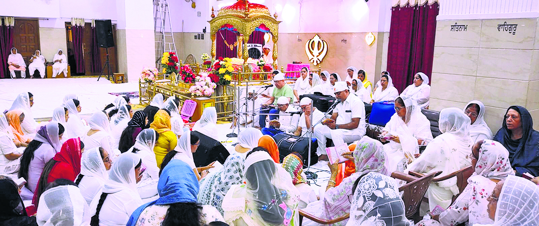 गुरु अर्जन देव की शहादत पर दीवान सजा