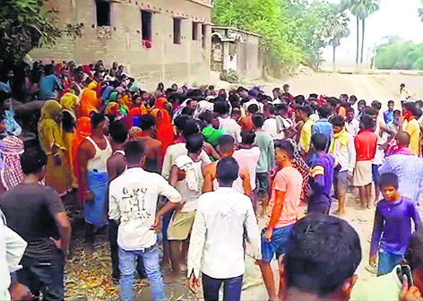 पातेपुर में खेलते-खेलते नल पर पानी पीने गये 10 साल के बच्चे की करेंट लगने से गयी जान