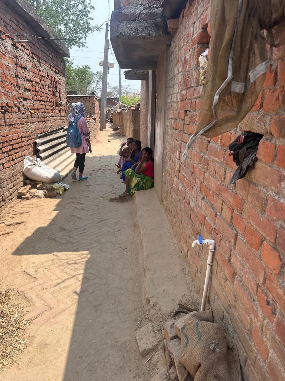 नगर प्रखंड के 16 वार्डों में नल-जल की स्थिति खराब, पेयजल के लिए भटक रहे लोग