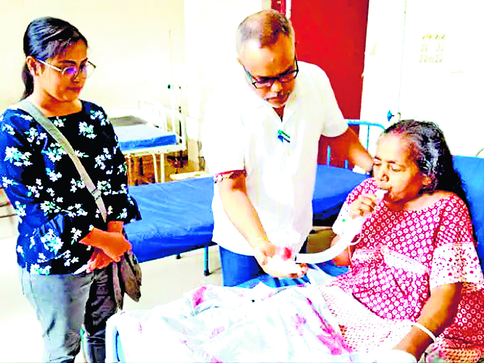 जटिल बीमारी से पीड़ित महिला की जेएनएम के चिकित्सकों ने बचायी जान