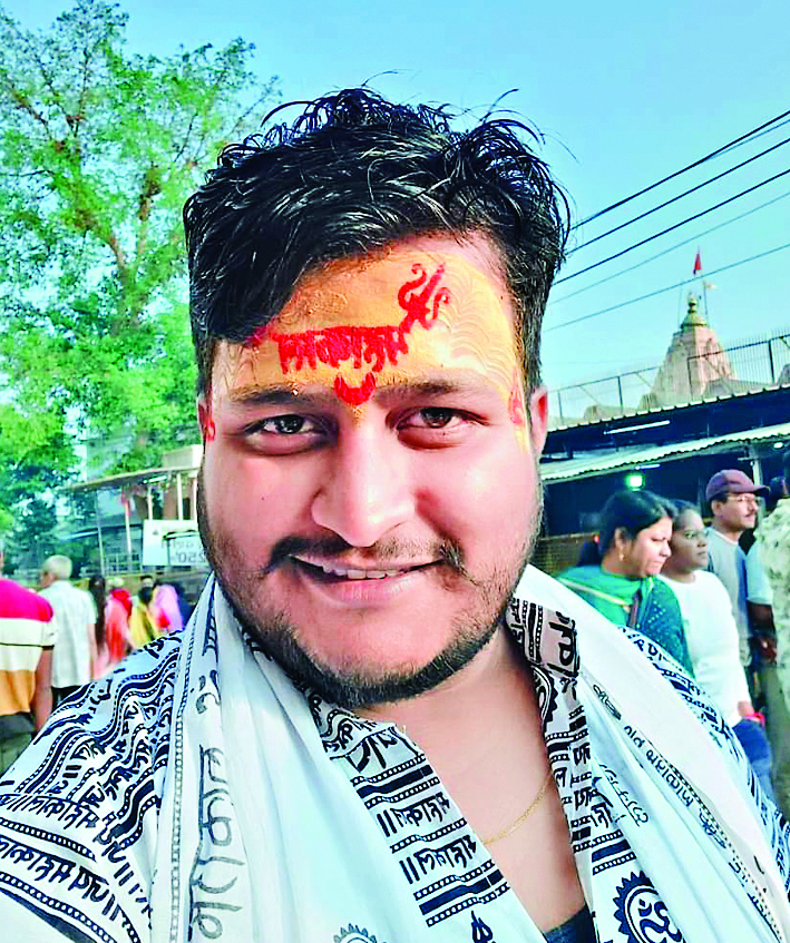 कमलेश सिंह के खिलाफ अवैध कारतूस रखने के आरोप में प्राथमिकी दर्ज