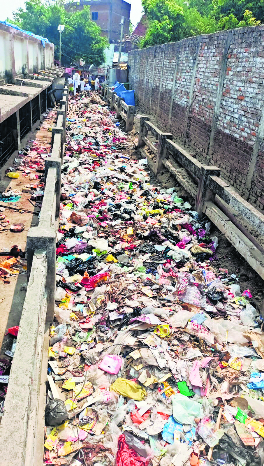 रामरेखाघाट पर नप के कचरा निस्तारण को लेकर छात्रशक्ति ने जताया आक्रोश