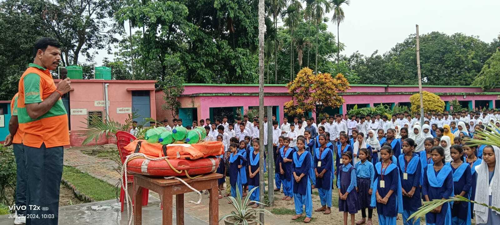 बाढ़ से सुरक्षा को ने जिले के सभी अंचलों में चलाया जा रहा जन जागरूकता कार्यक्रम