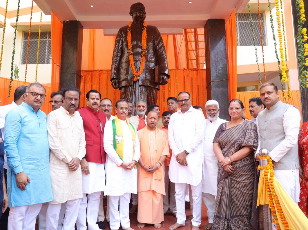 Shyama Prasad Mukherjee: धारा-370 हटाकर पीएम मोदी ने डॉ. श्यामा प्रसाद मुखर्जी के सपनों को किया पूरा