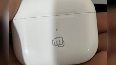Apple AirPods को चोरों से बचाने के लिए बंदे ने लगाया इस ब्रांड का लोगो, पोस्ट सोशल मीडिया पर वायरल