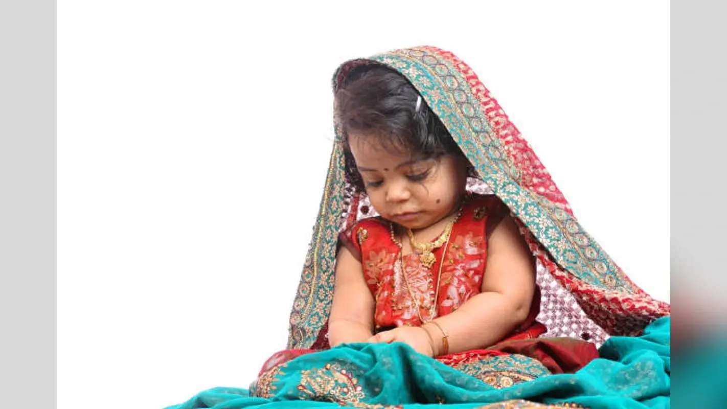 Baby Girls Names : अपनी बच्ची को रानियों की तरह बहादुर बनाना चाहते है तो, रखें उनसे प्रभावित ये नाम