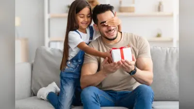 Father’s Day 2024: फादर्स डे पर इन 5 शानदार तरीकों से अपने पिता को करें सरप्राइज