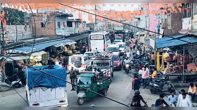 बड़कागांव में प्रेशर हॉर्न के शोर से जनता परेशानमनमाने तरीके से हॉर्न बजाते हैं छोटे बड़े वाहन