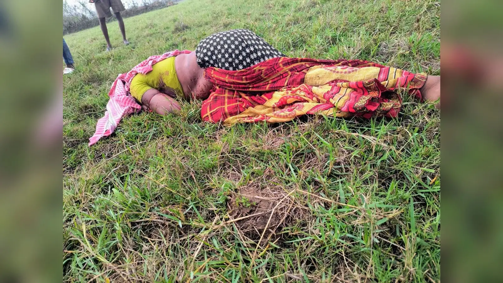 चंद्रपुरा में धारदार हथियार से महिला की हत्या
