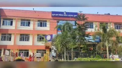 पीजेएमसीएच के चार मंजिले बिल्डिंग में लिफ्ट की सुविधा नहीं, लंबी दूरी तय करने के बाद रैंप से वार्ड तक पहुंचते मरीज