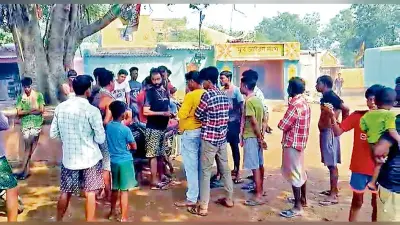 बाजारी गांव में कीर्तन के दौरान दो मोहल्लों में मारपीट, पांच घायल