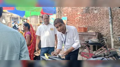अवैध रूप से स्टेशन रोड में लगने वाले ठेलों का काटा गया चालान