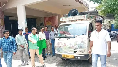एसीएमओ ने एनबीएस जागरुकता रथ को किया रवाना