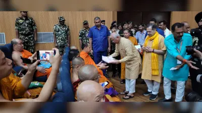 भारत की भूमि ने कभी युद्ध का विचार नहीं दिया : राज्यपाल