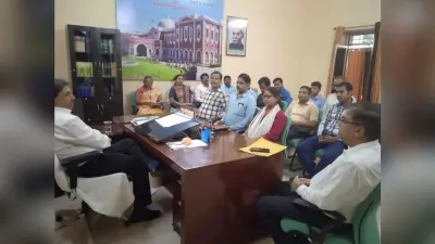 राष्ट्रीय लोक अदालत की तैयारी पर पीडीजे ने की चर्चा