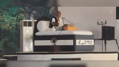 जिसके नाम से विश्व का भरण पोषण हो वो राम हैं: मोरारी बापू