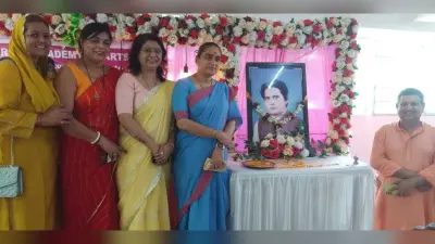 श्री जनार्दन एकेडमी ऑफ आर्ट ने लगायी है प्रदर्शनी