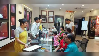 तनिष्क में गोल्ड एक्सचेेंज फेस्टिवल, पुराने लाएं नये ले जाएं
