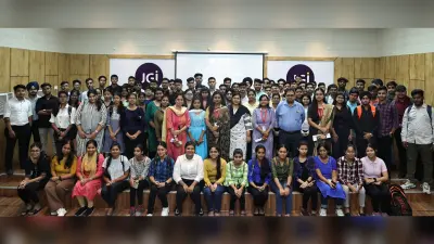 अरका जैन यूनिवर्सिटी में रिकाॅर्ड प्लेसमेंट, एक साल में 622 विद्यार्थियों को मिली नौकरी