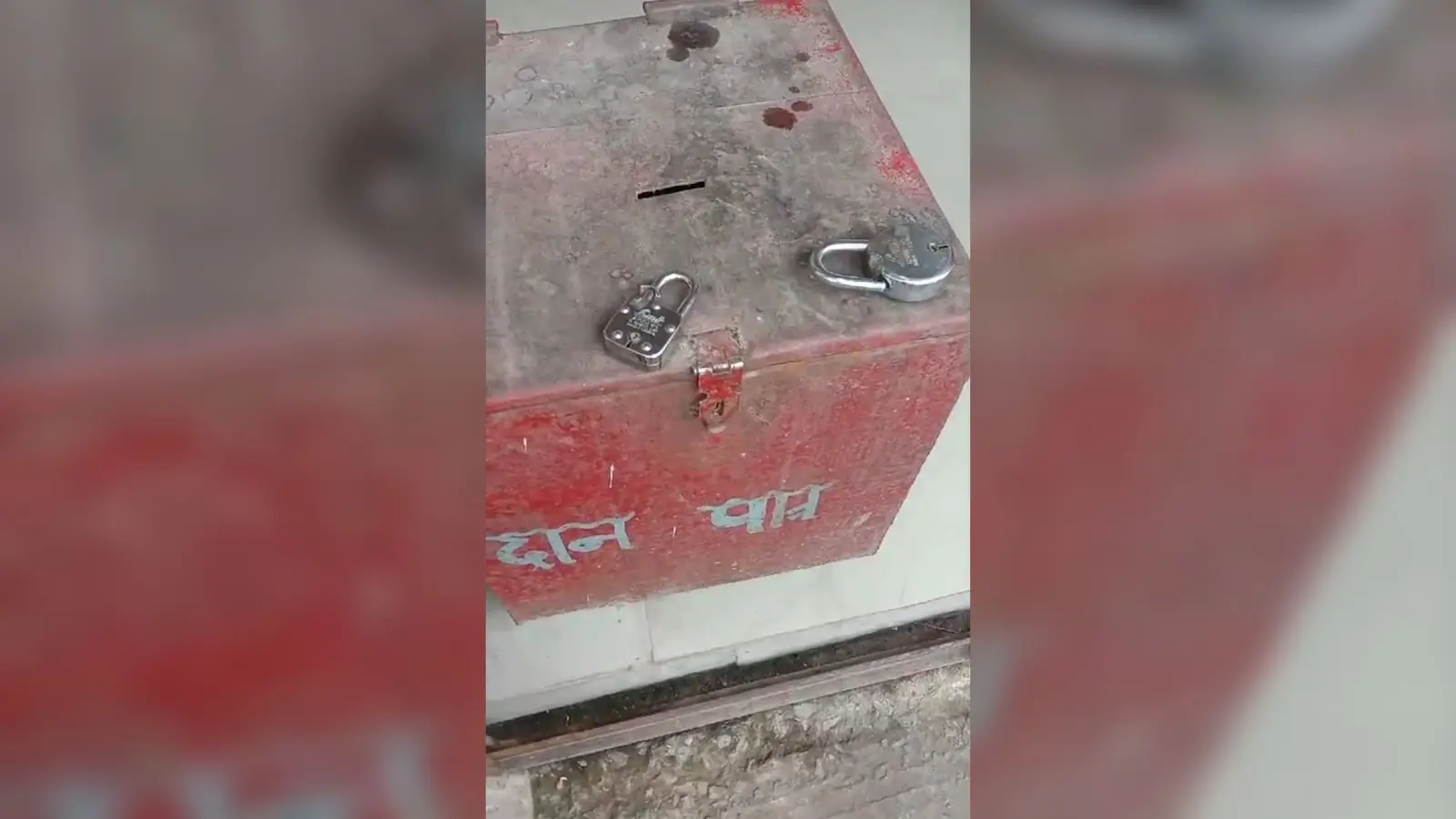 बेलदारी चक दुर्गा मंदिर में रखी दान पेटी से एक लाख की चोरी