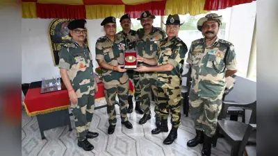 बीएसएफ के एडीजी पूर्वी कमान सीमावर्ती क्षेत्र का लिया जायजा, स्थानीय लोगों से की बात