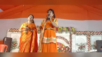 मेरी मां का चोला है रंगला…, पर रात भर झूमे श्रोता