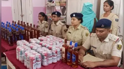 बिरौली बाजार में 75 लीटर शराब जब्त, महिला गिरफ्तार, पति फरार