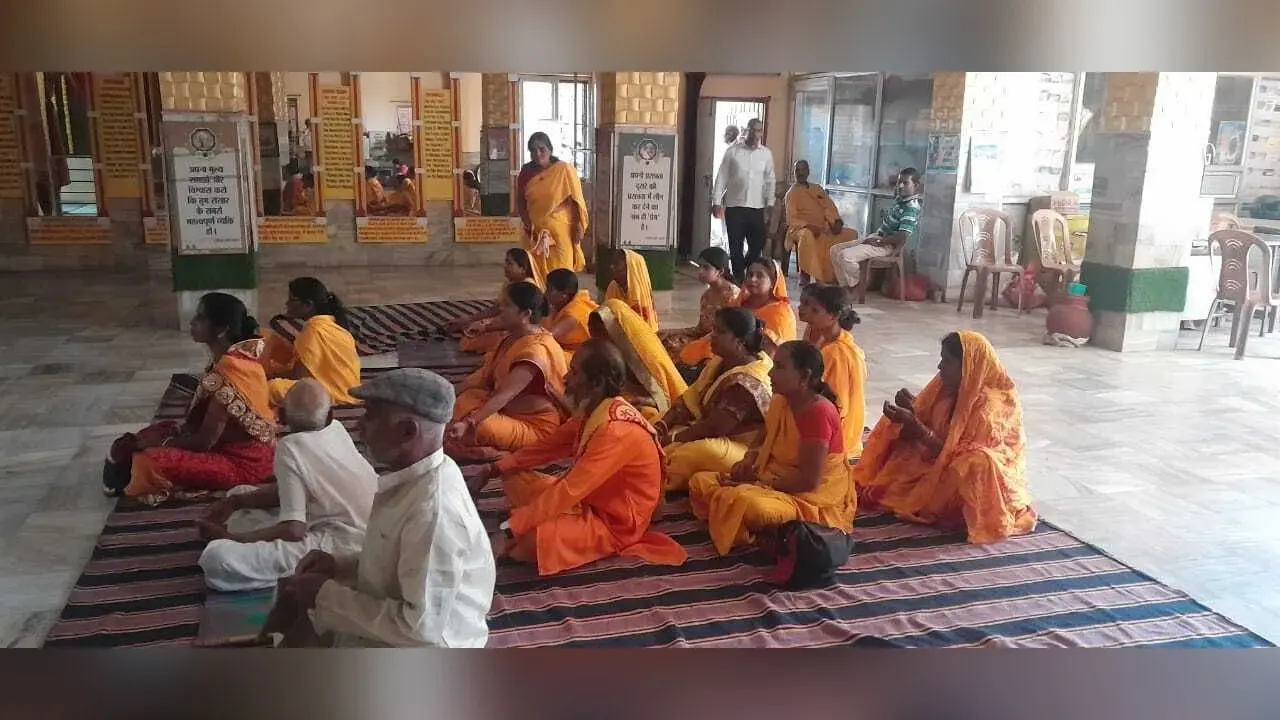 गंगा दशहरा पर अखंड जाप और दीप यज्ञ
