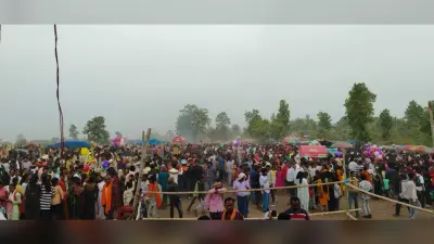 दामोदर नद तट पर गंगा दशहरा में उमड़े लोग