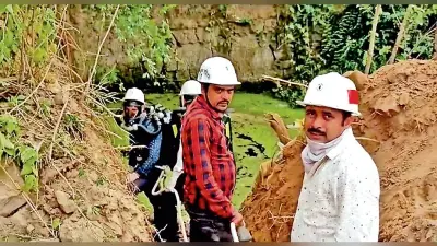 परित्यक्त खदान के पानी में मिला सिर कटा शव