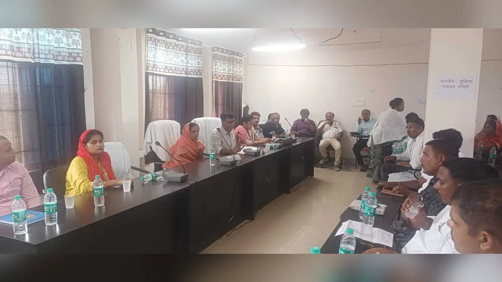 पंसस की बैठक में बिजली व पेयजल समस्या का छाया रहा मुद्दा
