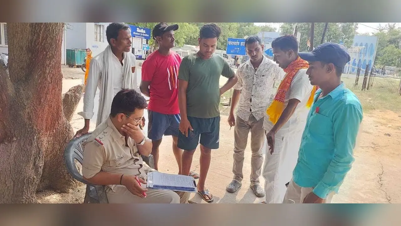 पानी भरे गड्ढे में डूबने से बालक की मौत