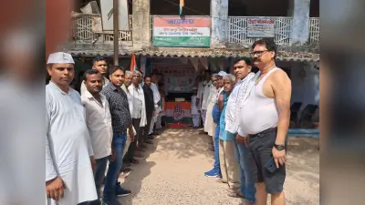 केक काट कर मनाया राहुल गांधी का जन्मदिन