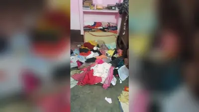 छत पर सो रहा था परिवार, चोरों ने घर से कर ली तीन लाख की संपत्ति की चोरी