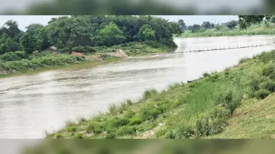बारिश से कमला नदी के जलस्तर में हो रही वृद्धि