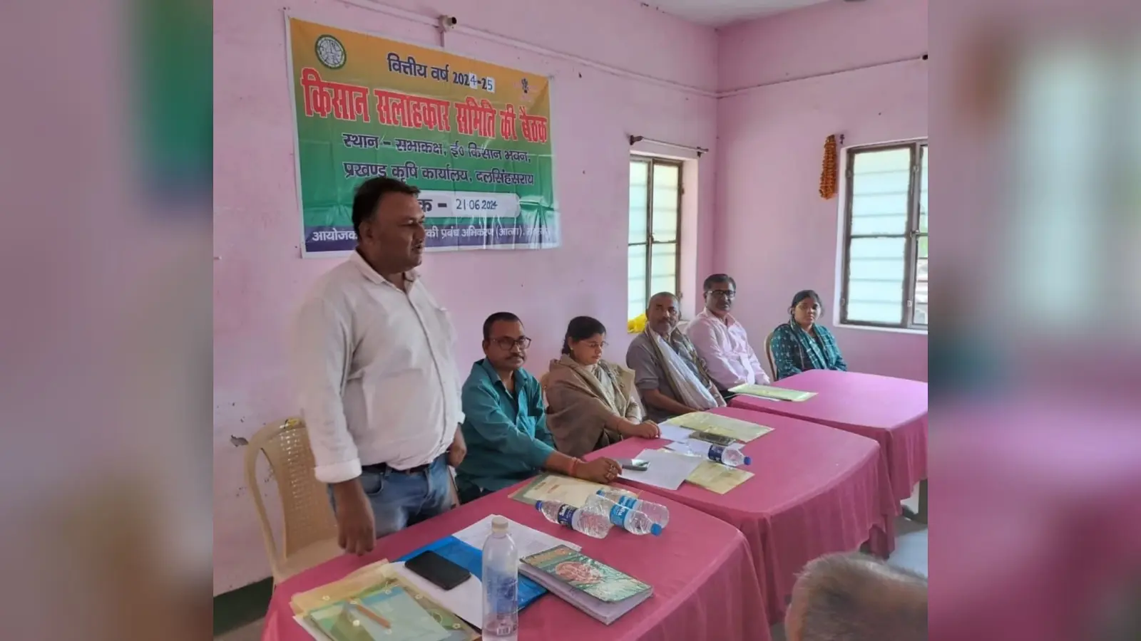 किसानों को योजनाओं का लाभ लेने को किया प्रेरित