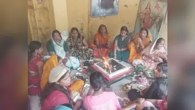 जेठ पूर्णिमा पर राम जानकी मंदिर में गायत्री हवन यज्ञ
